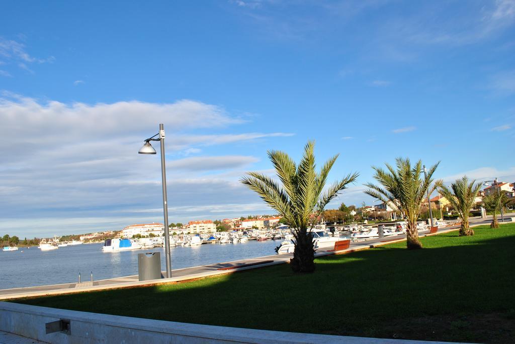 Guesthouse Promenade เมดูลิน ห้อง รูปภาพ